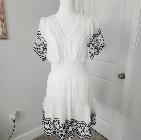 White Embroidered V-Neck Mini Dress with Black Trim - Picture 2 of 5